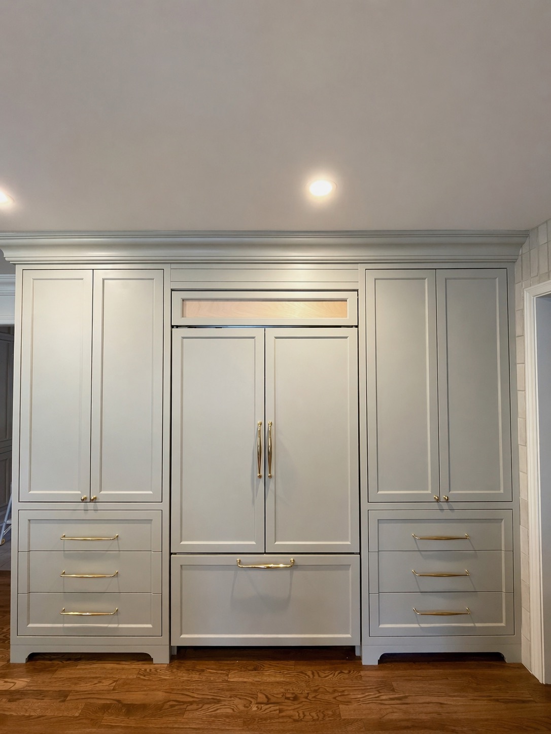 Bedroom custom wardrobe